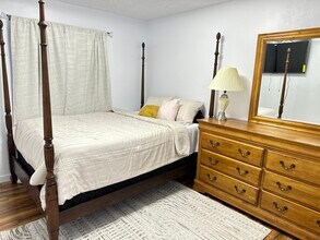 1015 Indiana St NE in Albuquerque, NM - Building Photo - Building Photo