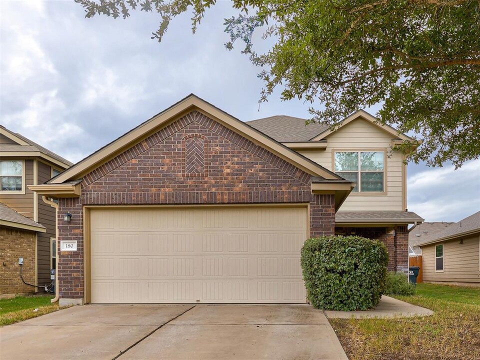 180 Housefinch Loop in Leander, TX - Building Photo