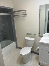 340 1st St in Jersey City, NJ - Building Photo - Building Photo