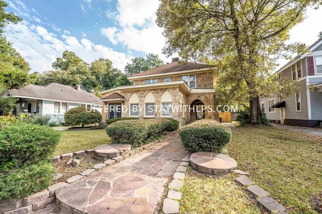 2035 Central Ave in Memphis, TN - Building Photo - Building Photo