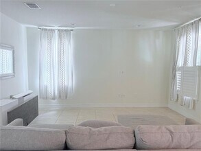 7112 Enchanted Lake Dr in Winter Garden, FL - Building Photo - Building Photo