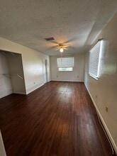 208 N Lakeshore Dr in Lake Wales, FL - Foto de edificio - Building Photo