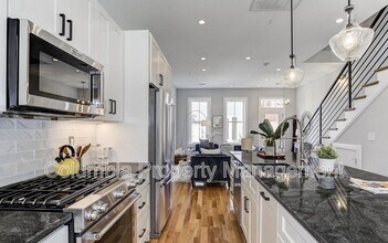 638 Newton Pl NW in Washington, DC - Building Photo - Building Photo