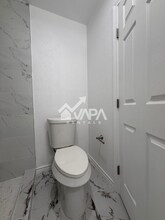 7215 Hickory Grove Dr in San Antonio, TX - Foto de edificio - Building Photo