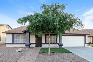 6611 N 87th Dr in Glendale, AZ - Building Photo