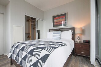 55-65 Bremner Blvd in Toronto, ON - Building Photo - Building Photo