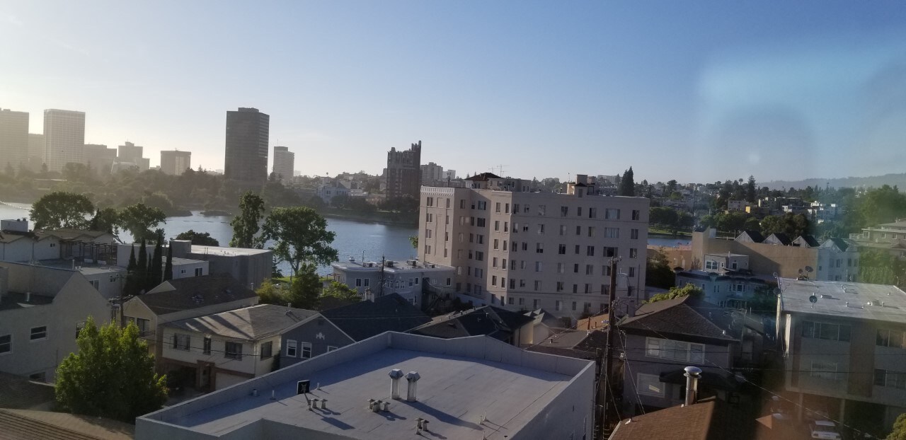 365 Hanover Ave-Unit -308 in Oakland, CA - Building Photo