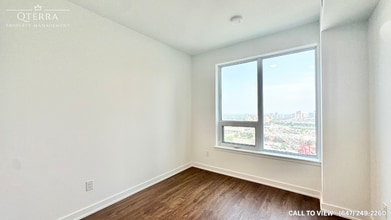 5105 Hurontario St in Mississauga, ON - Building Photo - Building Photo