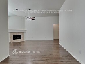 905 Hidden Oaks Dr in Burleson, TX - Building Photo - Building Photo