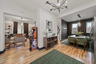 286 Taylor Ave, Unit SI ID1496096P in Columbus, OH - Building Photo - Building Photo