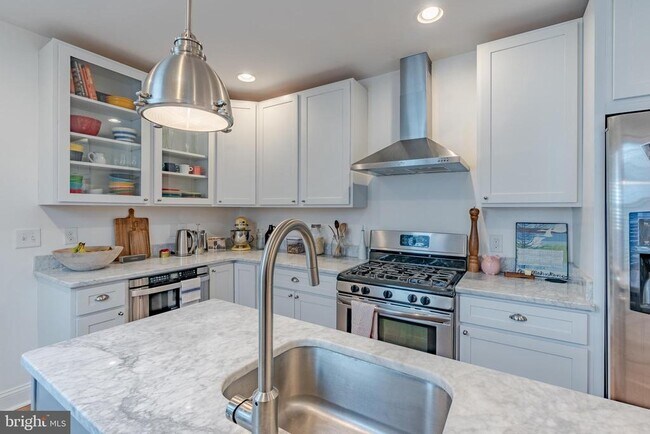 property at 223 S Collington Ave