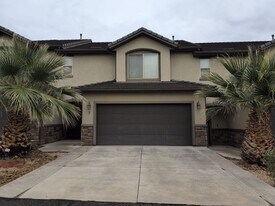 1287 Shadow Point Dr in Saint George, UT - Building Photo