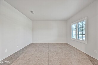 27358 N 174th Ln in Surprise, AZ - Building Photo - Building Photo