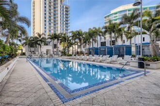 415 E Pine St in Orlando, FL - Building Photo - Building Photo