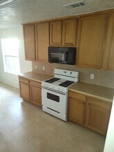 4838 Lazy Timbers Dr in Humble, TX - Foto de edificio - Building Photo