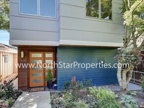 110 3rd St in Lake Oswego, OR - Building Photo - Building Photo