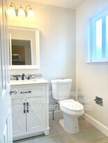 831 Pomeroy Ave in Santa Clara, CA - Building Photo