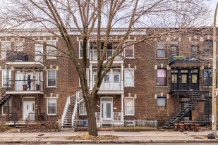 5272-5280 Papineau Av in Montréal, QC - Building Photo