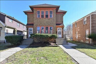 3250 N 50th St, Unit 3250 in Milwaukee, WI - Building Photo