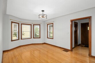 1234 Watson Ave in St. Paul, MN - Building Photo - Building Photo