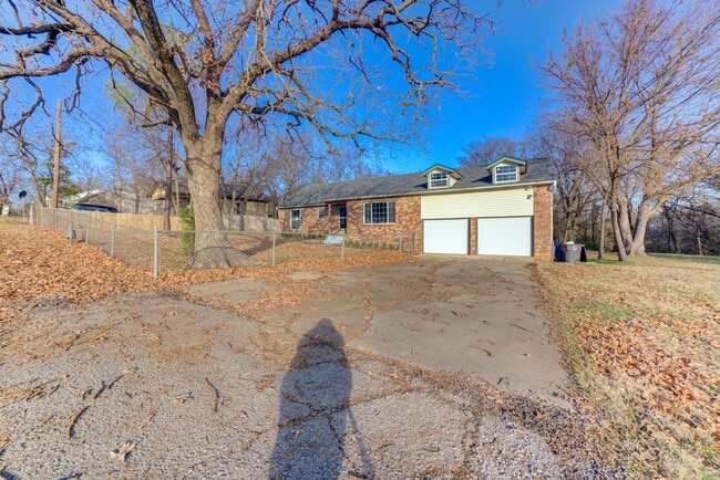 1531 W 46th St in Tulsa, OK - Building Photo - Building Photo