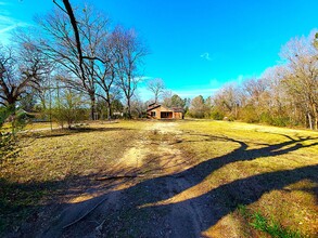 8674 FM 13 in Henderson, TX - Building Photo - Building Photo