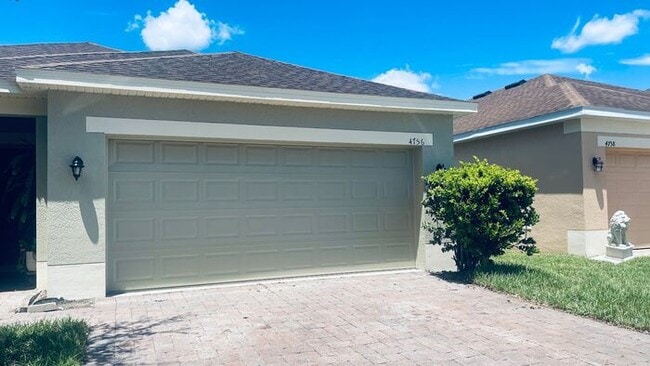 4756 Rockvale Dr in Kissimmee, FL - Building Photo - Building Photo