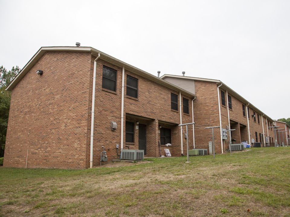 Holly Hills in Mount Holly, NC - Building Photo