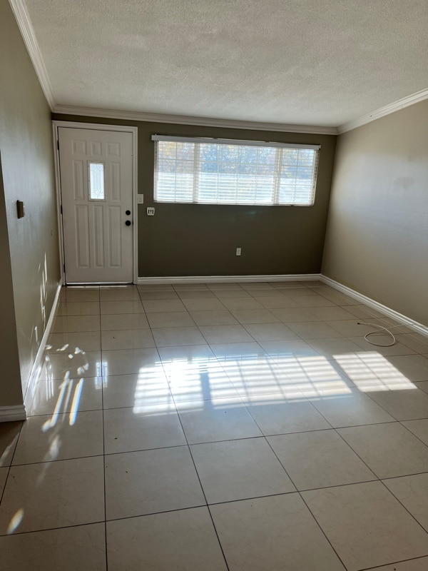 15392 Morada Rd in Victorville, CA - Foto de edificio - Building Photo