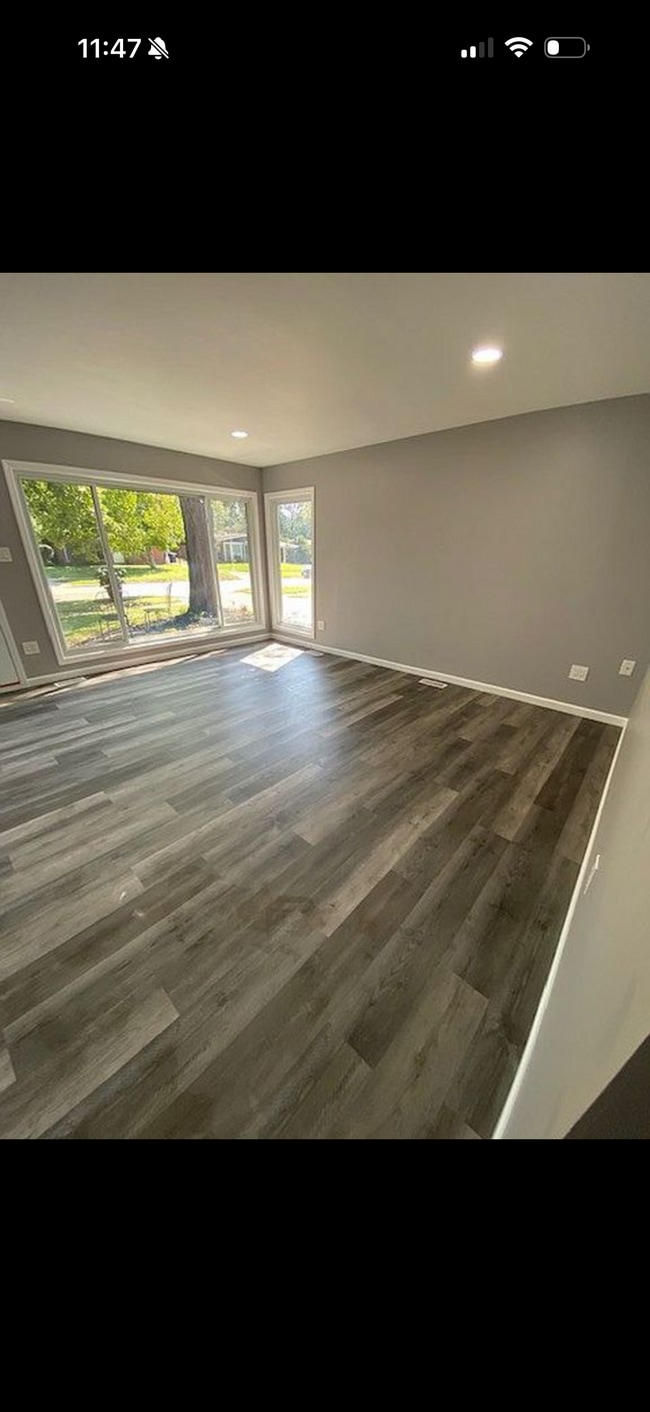 7505 Affeldt St in Westland, MI - Building Photo - Building Photo