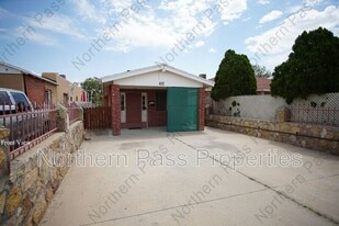 422 Val Verde St in El Paso, TX - Building Photo