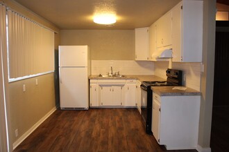125 E Morningside Dr in Midwest City, OK - Building Photo - Building Photo