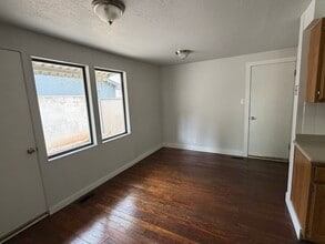 345 W 400 S in Cedar City, UT - Foto de edificio - Building Photo