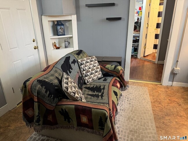 112 Rockwell St in Winchester, CT - Building Photo - Building Photo