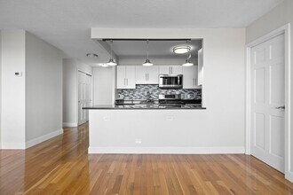151 Tremont St, Unit 24P in Boston, MA - Building Photo - Building Photo