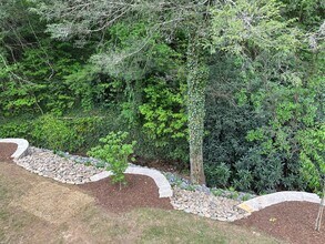 11 Mountainbrook Rd in Asheville, NC - Foto de edificio - Building Photo