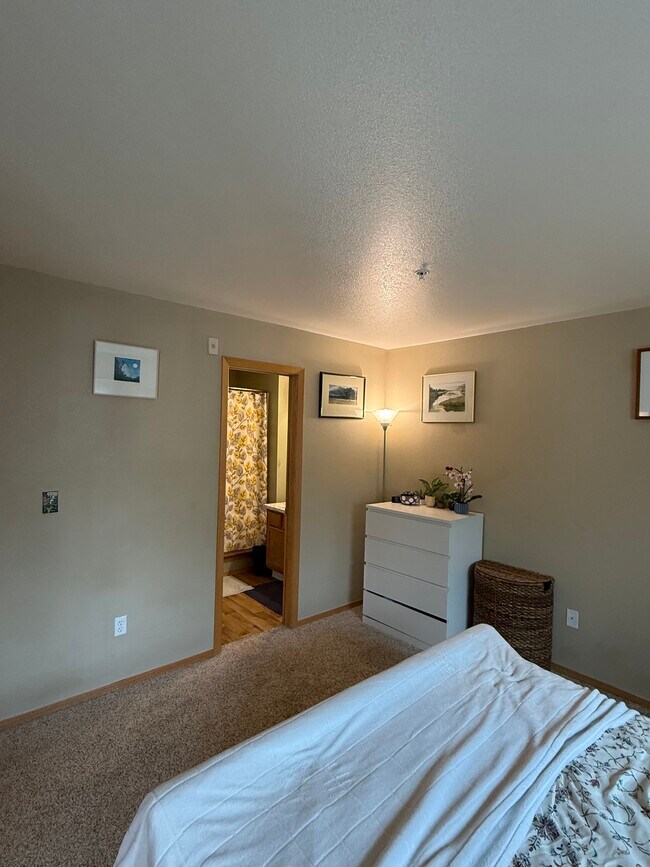 2990 Shadow Creek Dr, Unit 106 in Boulder, CO - Foto de edificio - Building Photo