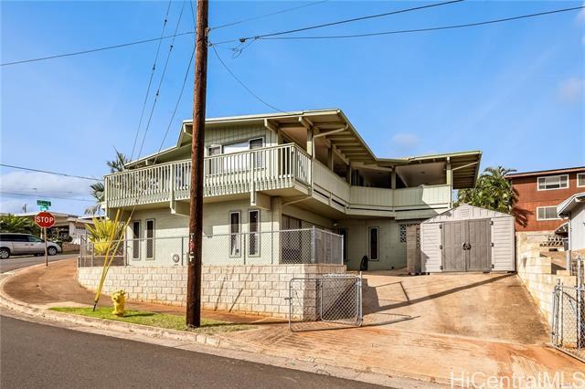 property at 92-639-639 Auwaea St