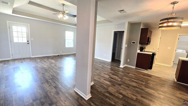 125 Preston Ln in Byron, GA - Building Photo - Building Photo