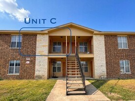 408 Brittney Way, Unit # C in Harker Heights, TX - Building Photo