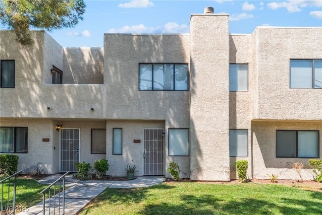 property at 2692 Matogroso Ln