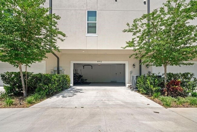 4913 N Nebraska Ave in Tampa, FL - Building Photo - Building Photo