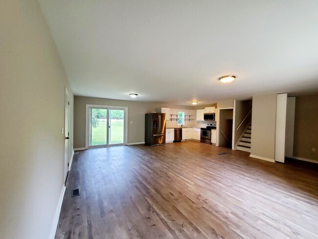 2004 Chambers Dr NE in Huntsville, AL - Building Photo - Building Photo