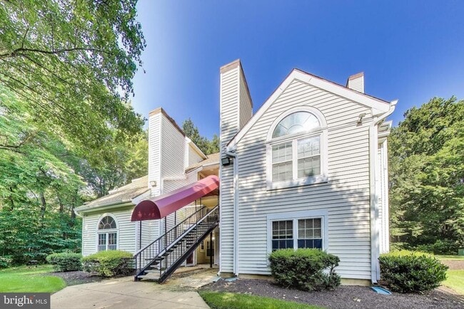 property at 918 Westhaven Dr