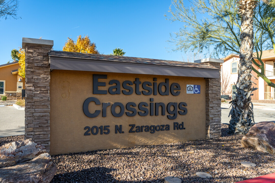 Eastside Crossings in El Paso, TX - Foto de edificio