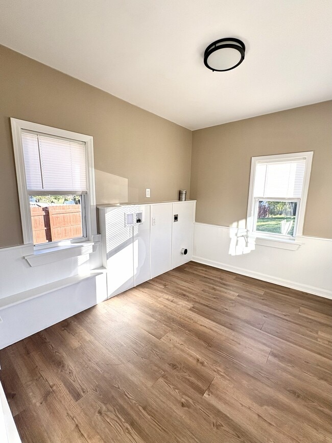 102 N Baltimore St in Franklintown, PA - Building Photo - Building Photo