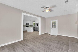 2070 Twelve Oaks Cir in Kennesaw, GA - Building Photo - Building Photo