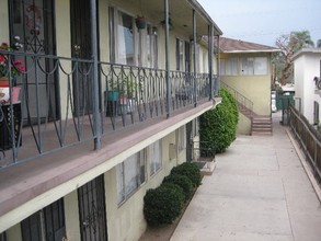 1980 Henderson Ave in Long Beach, CA - Foto de edificio - Building Photo