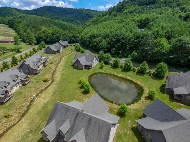 Whispering Streams in Fleetwood, NC - Building Photo - Building Photo