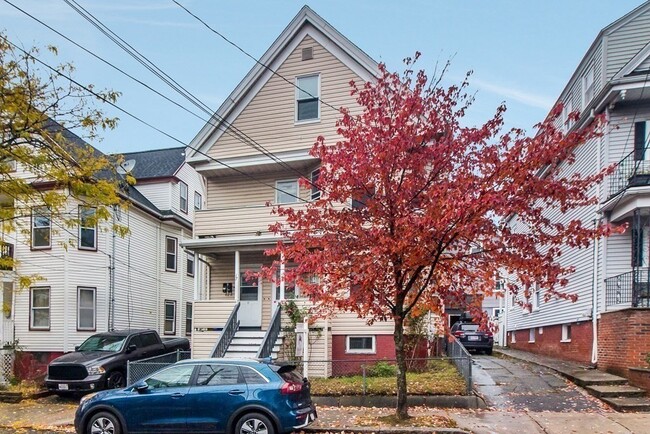 15 Windsor Rd, Unit 3